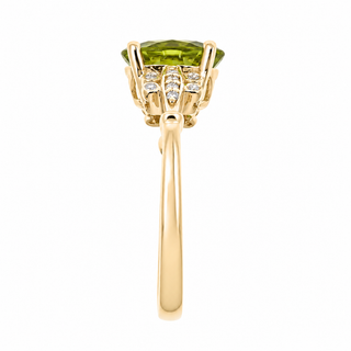 Alayah 10K Yellow Gold Oval-Cut Manchurian Peridot Ring